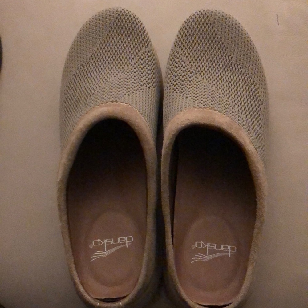 dansko clogs